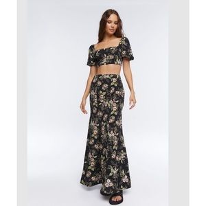 Floral Print Crop Top & Skirt Set